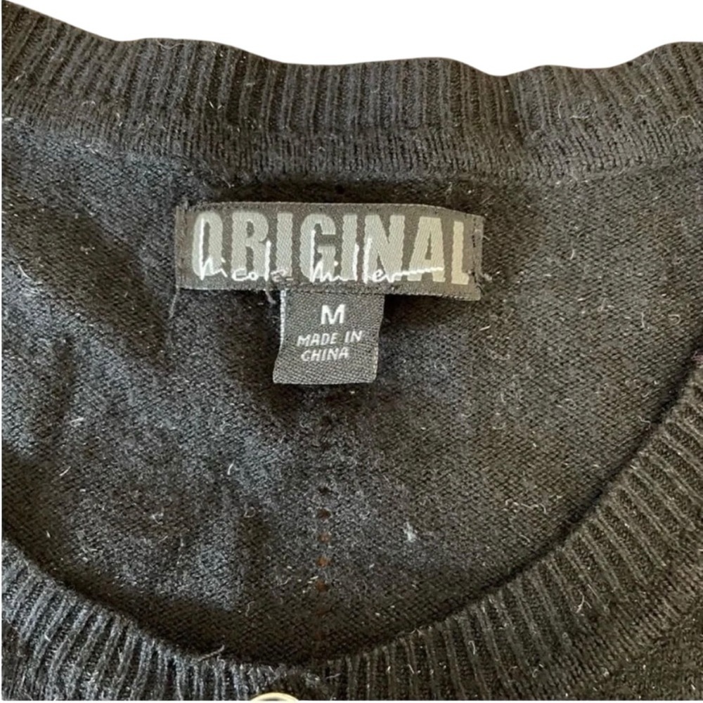 Sweater - Picture 7 of 7